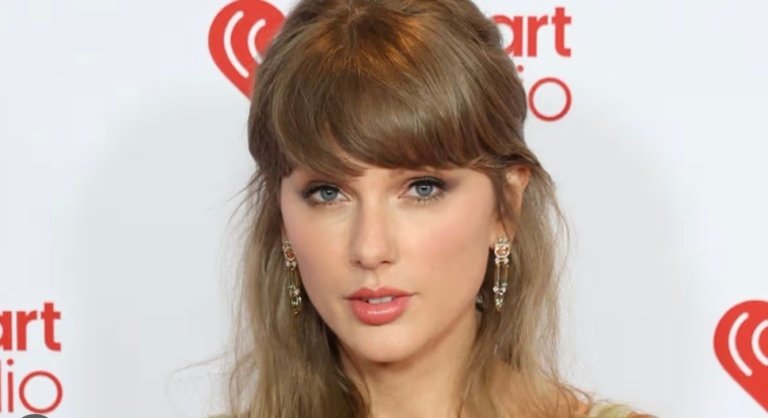 Taylor Swift Fans Furious After She Went 0-8 at the 2026 AMAs — The Real Reason the Snub Hit So Hard