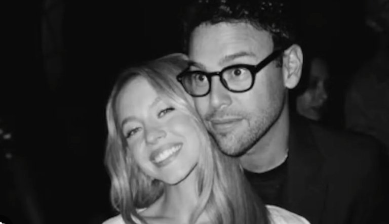 Swifties React to Scooter Braun and Sydney Sweeney’s Relationship: The Best Memes of 2026