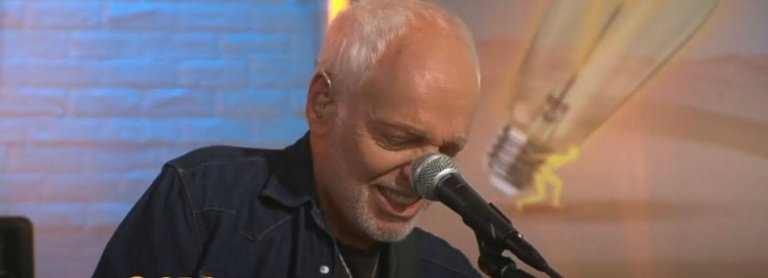 Peter Frampton Lights Up CBS Saturday Sessions with a Fiery Take on “Lyin'”