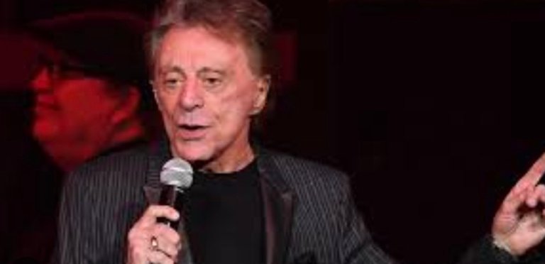 Frankie Valli, 92, Cancels Remaining 2026 Farewell Tour Dates to Focus on Health
