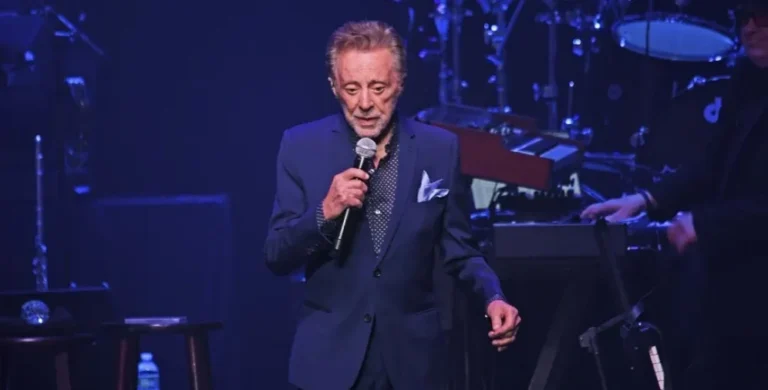 Frankie Valli Cancels Remaining 2026 Farewell Tour Dates to Focus on Health